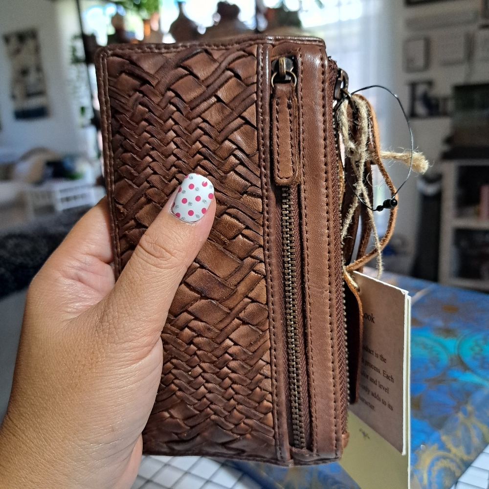 Brand New - Genuine Leather Wallet Brown